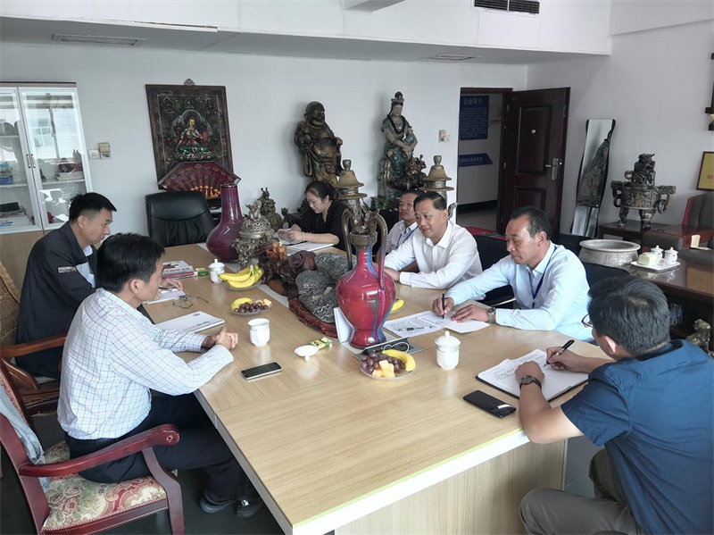 泉山区统战部长李建华一行来开云官方端网站登录入口指导党建工作